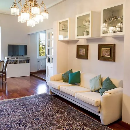 Hintown Casa Di Prestigio Casaregis Appartamento Genova